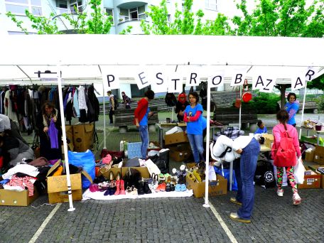 Pestrobazar - Wspieraj asystentów psów